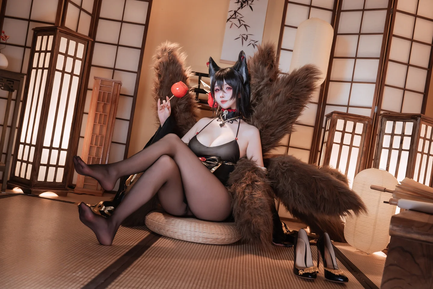 rioko凉凉子 - 碧蓝航线 近江+浅间 [60P-637MB]